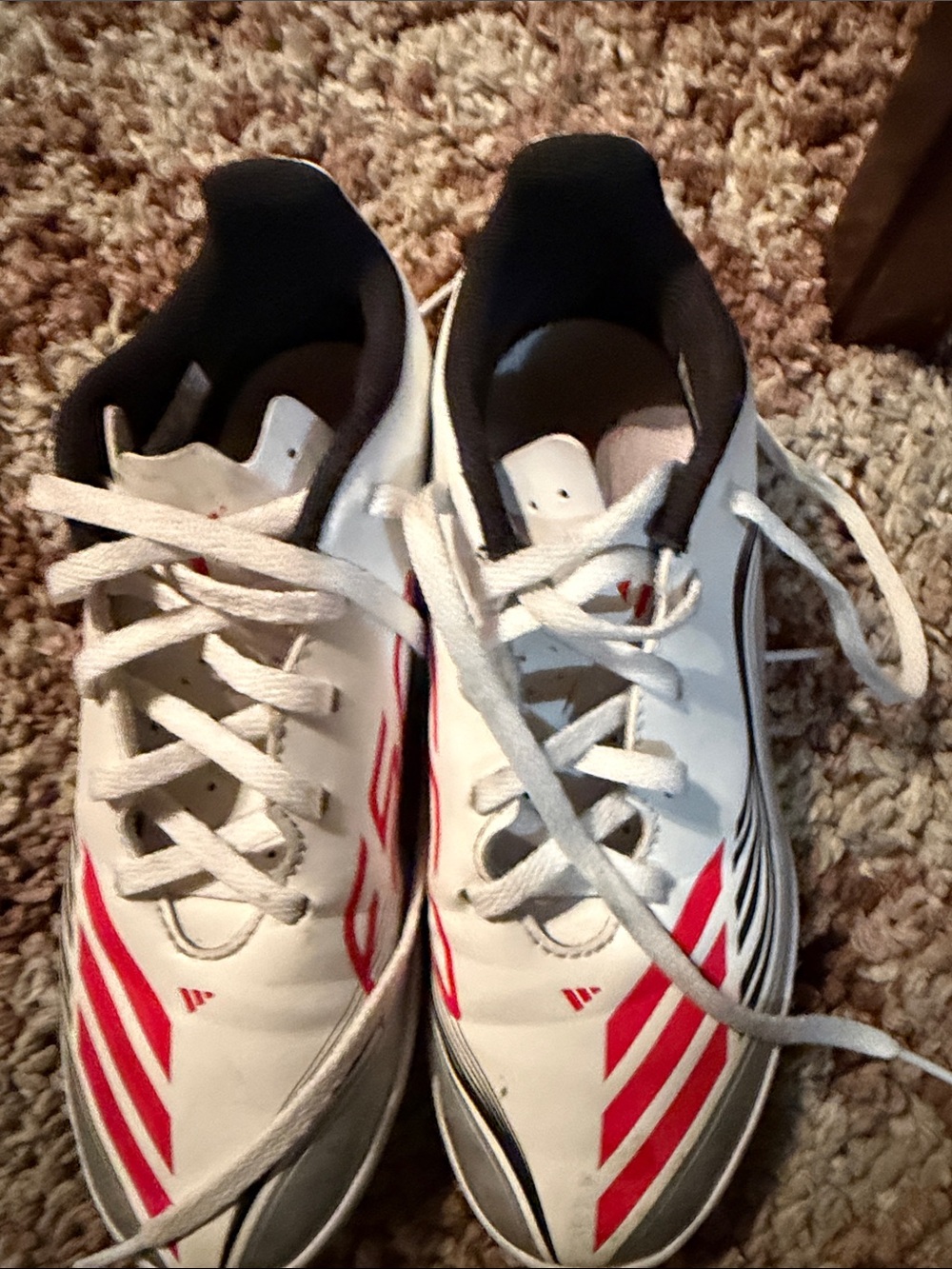 Youth White Messi Sneakers with Red Accents - Kids Athletic non marking